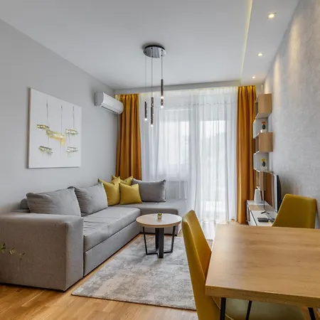 Arena Big Luxury Apartments 诺威萨 外观 照片