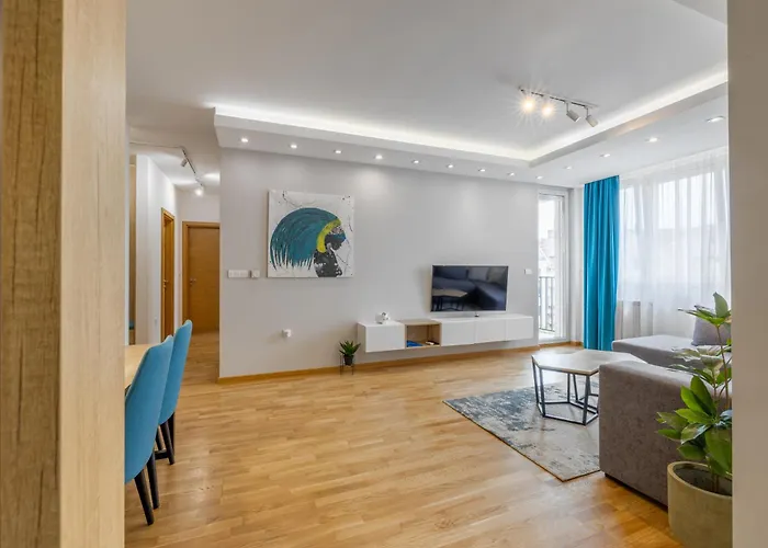 Arena Big Luxury Apartments